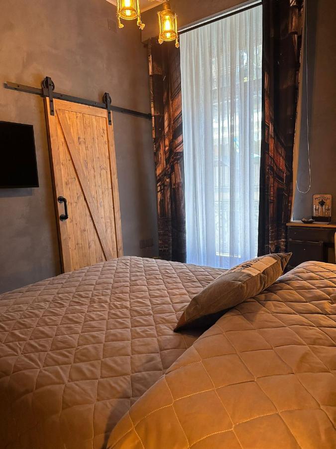 B&B Pantarei Napoli Bagian luar foto